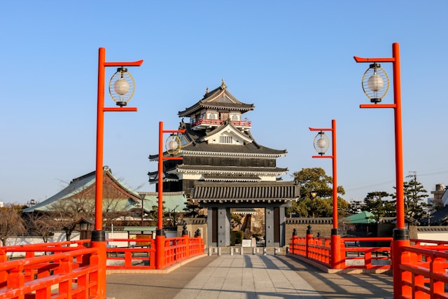 穿越時空X神隱：清洲城絕景與指環設計客製化手機架的完美邂逅！